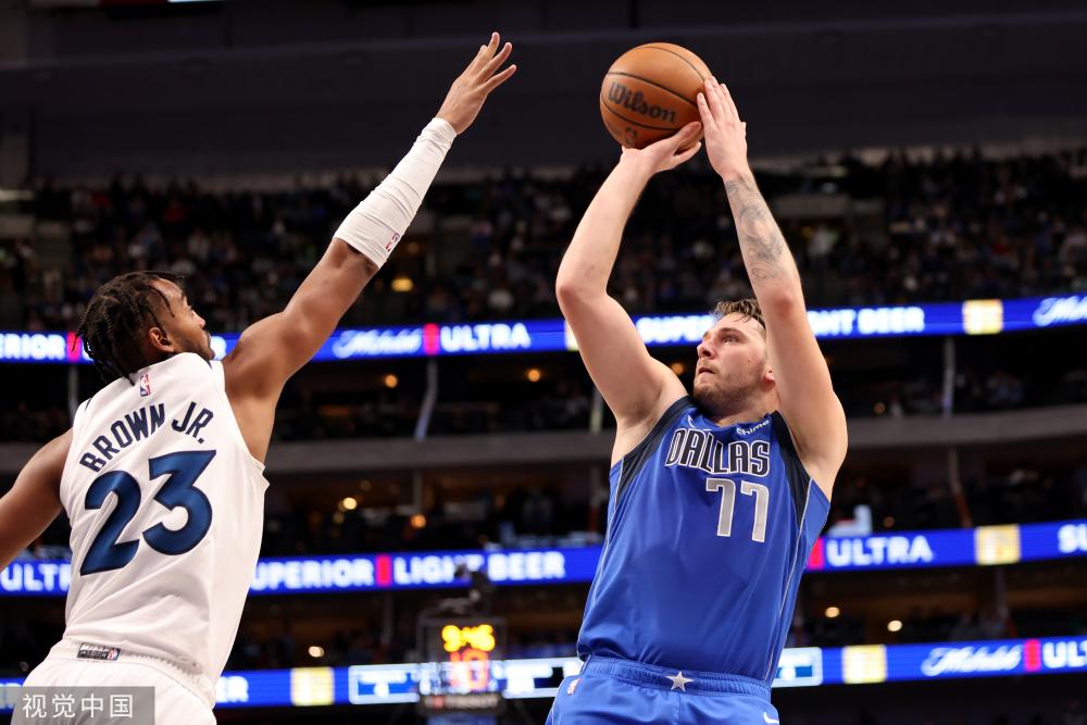 表现得尤为 表现得尤为