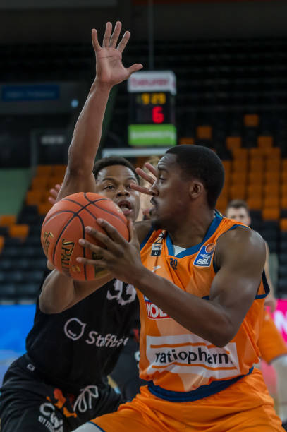 重回巅峰的 重回巅峰的