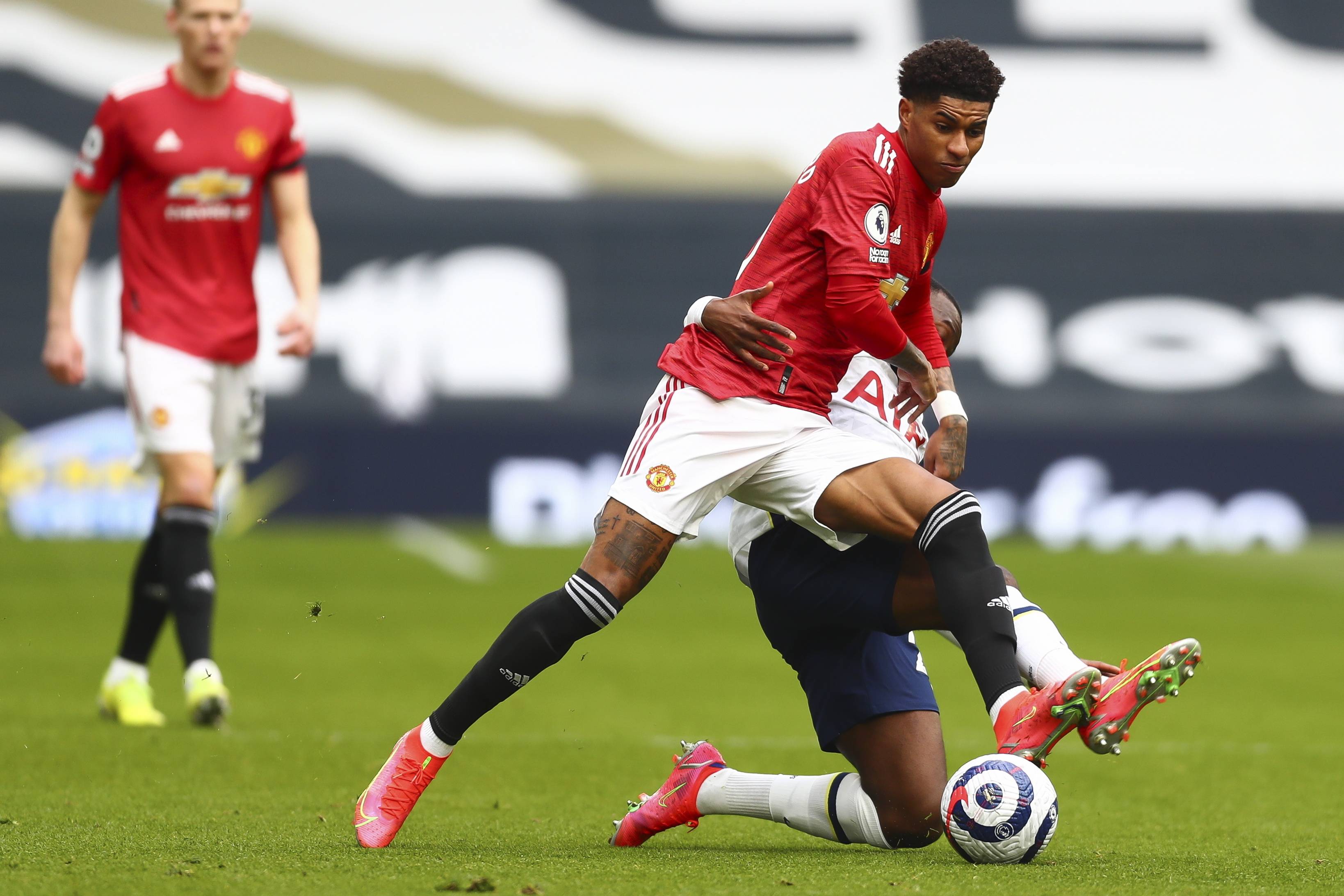 价掷地有声 价掷地有声